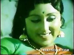 Filem Hindi panas gadis Desi dengan gerakan seksi